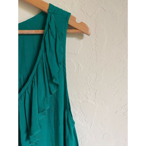 New! GAP Factory Green Ruffle V-Neck Sleeveless Top Size Medium MSRP $35 100% Ra - Picture 4 of 6